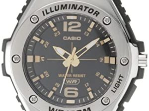 Casio Illuminator Montre de sport à quartz