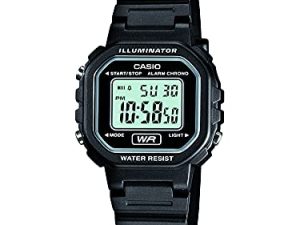 Casio Montre numérique classique en résine noire