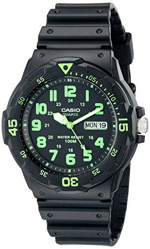 Casio MRW200H-3BV Montre de sport à affichage Casio MRW200H-3BV Montre de sport à affichage